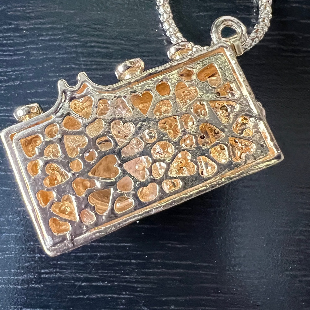πΈ NWT! Multi Color Rhinestone Camera Necklace - Picture 7 of 7